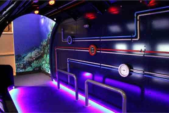 internal walls submarine experience